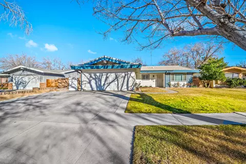 44538 Denmore Ave, Lancaster, CA 93535 photo 4
