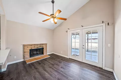 44232 Fig Ave, Lancaster, CA 93534 photo 10