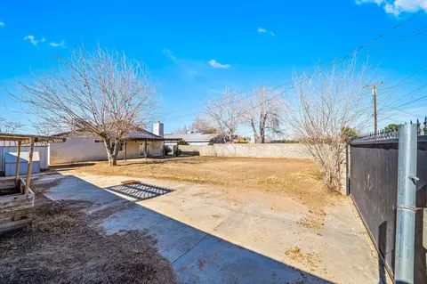 44232 Fig Ave, Lancaster, CA 93534 photo 22