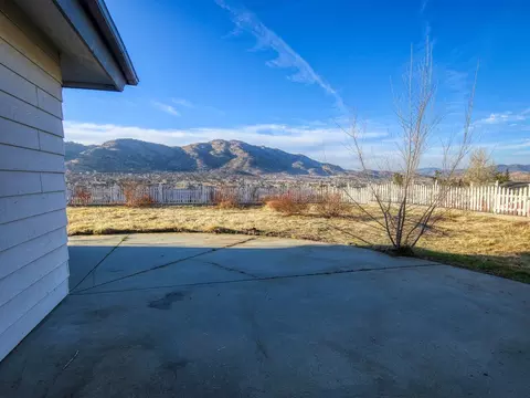21917 Ben, Tehachapi, CA 93561 photo 38