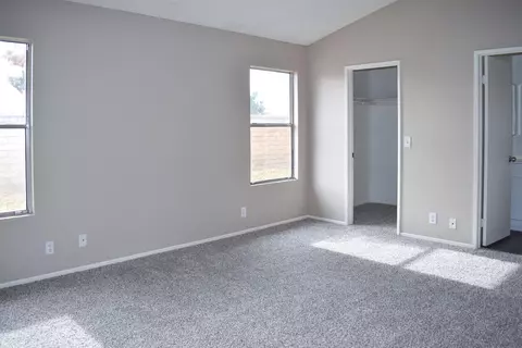 2134 Balmont St, Lancaster, CA 93536 photo 9