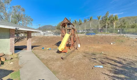 18487 Grandview Ave, San Bernardino, CA 92407 photo 9