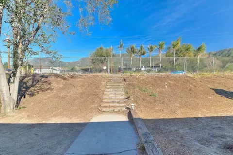 18487 Grandview Ave, San Bernardino, CA 92407 photo 7