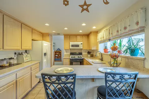 1341 Samra Ave, Lancaster, CA 93535 photo 10