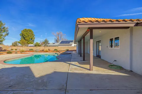 42917 Normandy Ln, Lancaster, CA 93536 photo 28