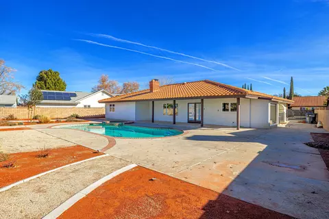 42917 Normandy Ln, Lancaster, CA 93536 photo 25