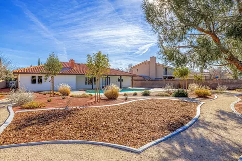 42917 Normandy Ln, Lancaster, CA 93536 photo 27