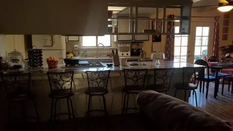 13470 Gulf St, North Edwards, CA 93523 photo 5