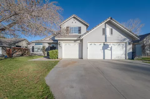 39446 Avignon Ln, Palmdale, CA 93551 photo 1