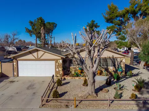 1349 Avenue J1 E, Lancaster, CA 93535 photo 1