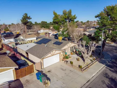 1349 Avenue J1 E, Lancaster, CA 93535 photo 10