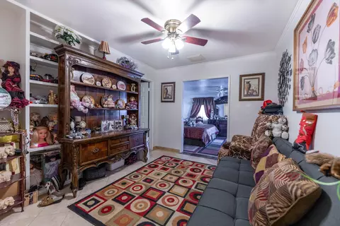 1349 Avenue J1 E, Lancaster, CA 93535 photo 22