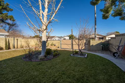 1349 Avenue J1 E, Lancaster, CA 93535 photo 40