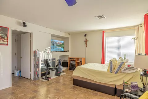 36717 45th St E St, Palmdale, CA 93552 photo 12