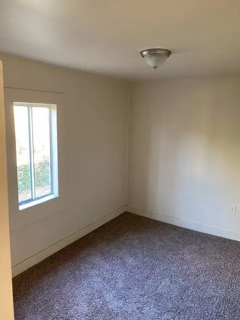 314 Palm Ave, Wasco, CA 93280 photo 11