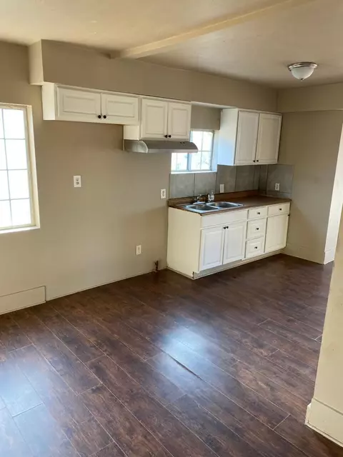314 Palm Ave, Wasco, CA 93280 photo 6
