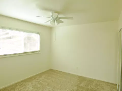 44724 Andale Ave, Lancaster, CA 93535 photo 18