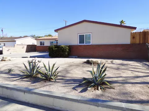 44724 Andale Ave, Lancaster, CA 93535 photo 31