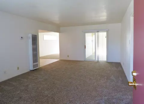 44724 Andale Ave, Lancaster, CA 93535 photo 4