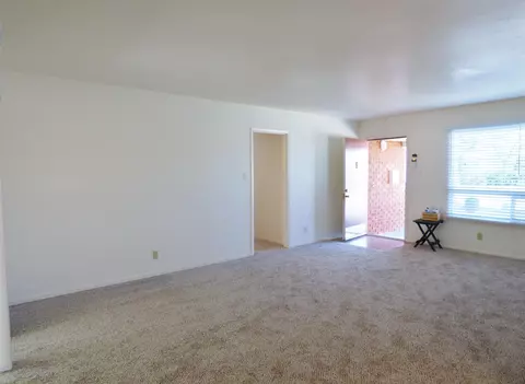 44724 Andale Ave, Lancaster, CA 93535 photo 6