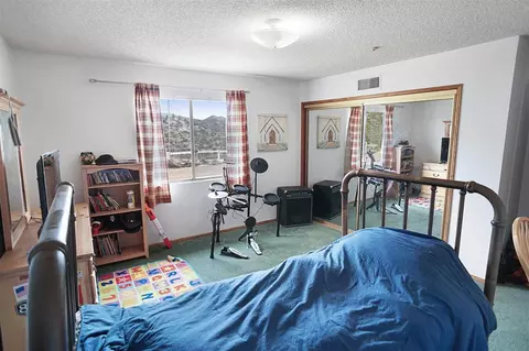 33365 Hubbard Rd, Acton, CA 93510 photo 13