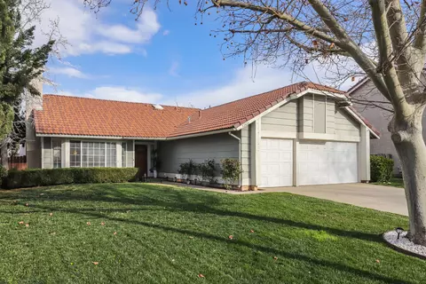 37424 Windsor Ct, Palmdale, CA 93550 photo 4