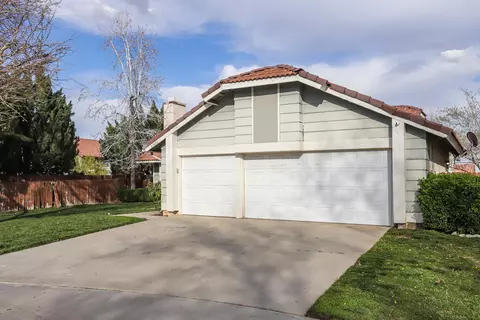 37424 Windsor Ct, Palmdale, CA 93550 photo 3