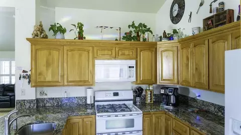 3640 Scherer Dr, Rosamond, CA 93560 photo 19