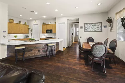 44841 Shad St, Lancaster, CA 93536 photo 9