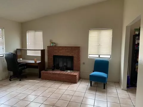 630 Ave J 9 E, Lancaster, CA 93535 photo 4