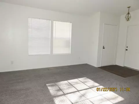44020 Sorrell Ln, Lancaster, CA 93535 photo 3