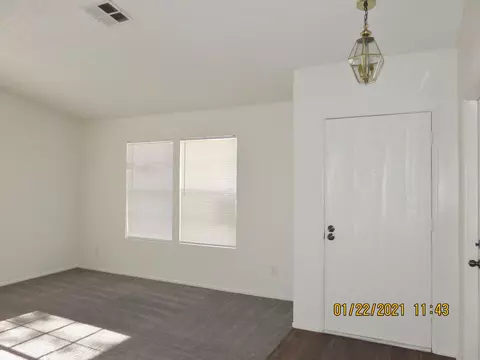 44020 Sorrell Ln, Lancaster, CA 93535 photo 5