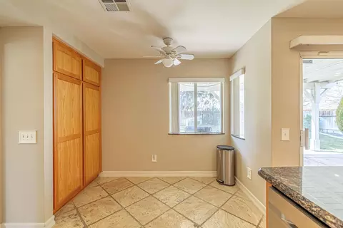 44569 Stonebridge Ln, Lancaster, CA 93536 photo 14