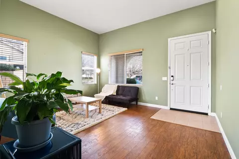 7036 Lyric Ave, Lancaster, CA 93536 photo 3