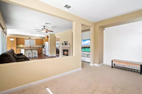 7036 Lyric Ave, Lancaster, CA 93536 photo 13