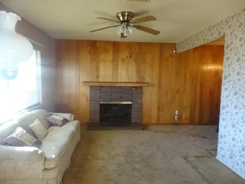 403 Avenue J15 E, Lancaster, CA 93535 photo 6