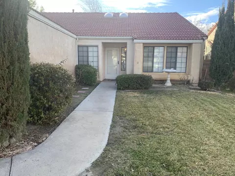 44333 Fenner Ave, Lancaster, CA 93536 photo 1