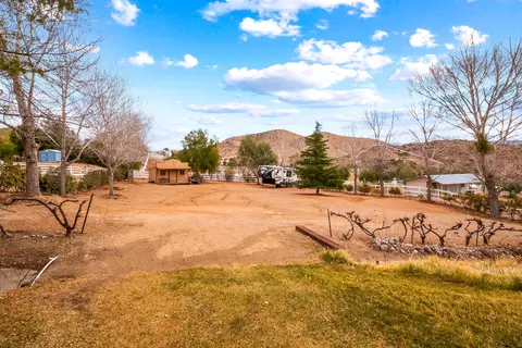 34330 Desert Rd, Acton, CA 93510 photo 32