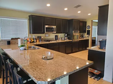5659 Forry Ct, Lancaster, CA 93536 photo 10
