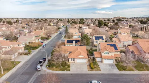 42456 Butterscotch Ln, Lancaster, CA 93536 photo 4