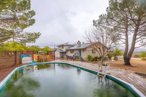 2133 Tortuga St, Acton, CA 93510 photo 2