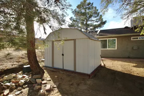 7237 Juniper Rd, Joshua Tree, CA 92252 photo 26