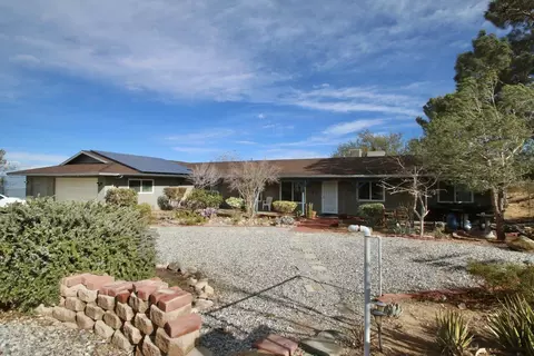 7237 Juniper Rd, Joshua Tree, CA 92252 photo 5