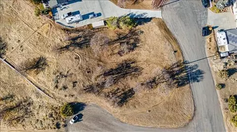 19801 Hi Ct, Tehachapi, CA 93561 photo 3