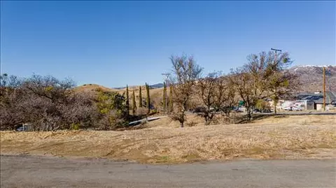 19801 Hi Ct, Tehachapi, CA 93561 photo 8