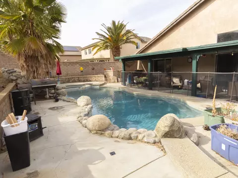 6814 Andover Ave, Lancaster, CA 93536 photo 33