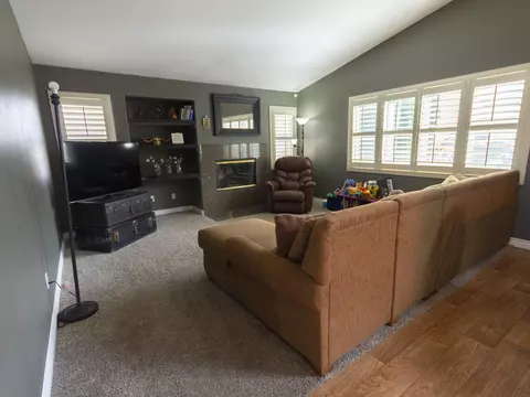 6814 Andover Ave, Lancaster, CA 93536 photo 14