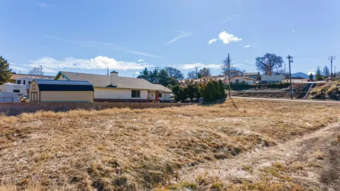 22550 Westwood Blvd, Tehachapi, CA 93561 photo 6