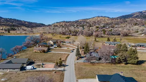 29561 Fawn Way, Tehachapi, CA 93561 photo 33