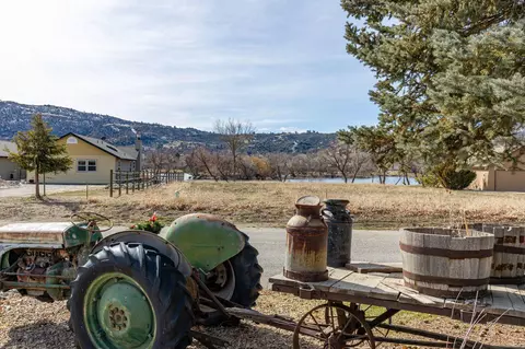 29561 Fawn Way, Tehachapi, CA 93561 photo 4